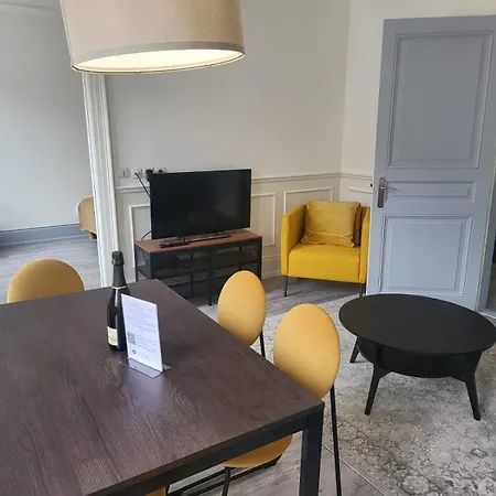 アパート Rue Du Chene ミュルーズ